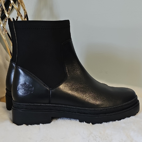 Harley-Davidson Shoes - NEW! Harley-Davidson Lenora Black Leather Boots